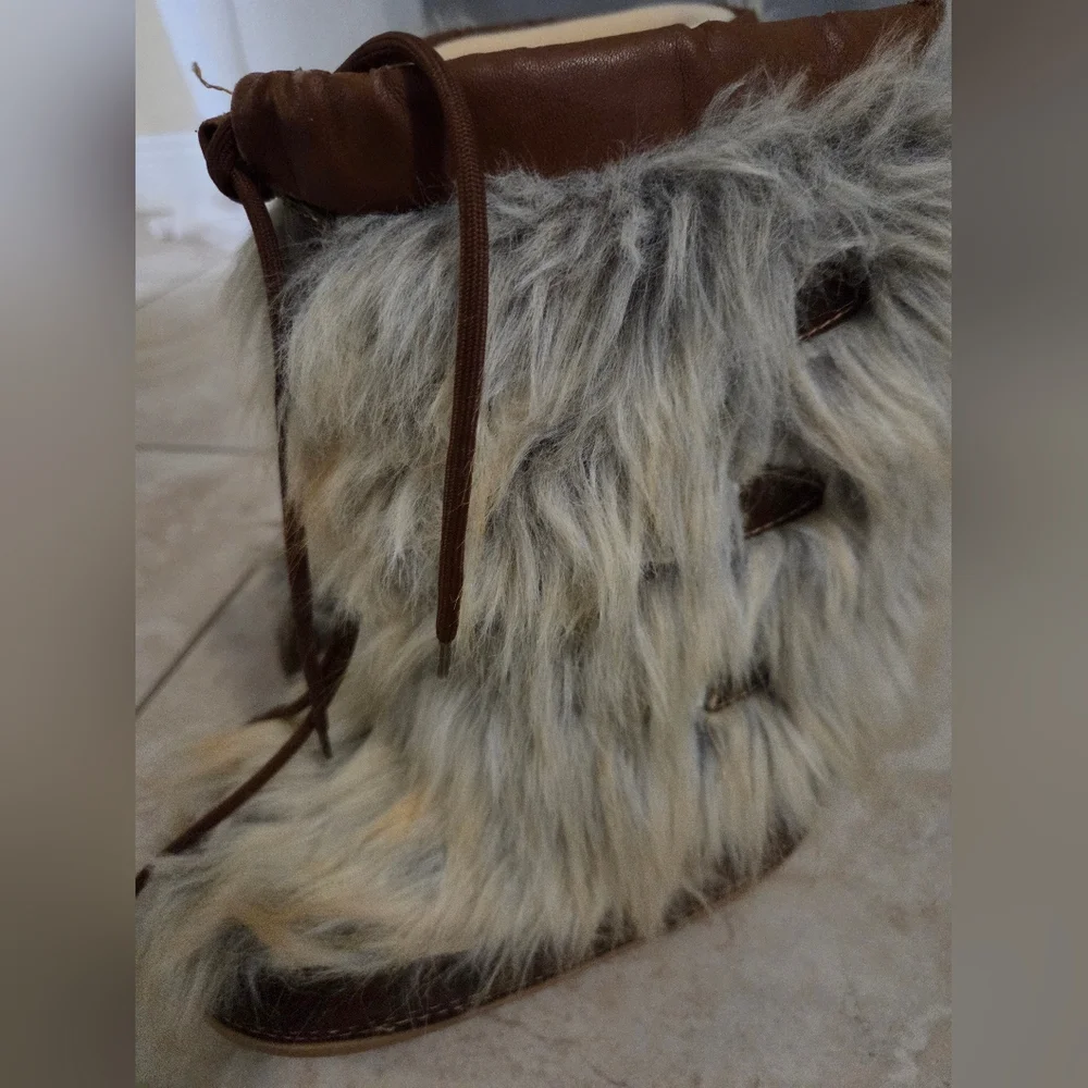 Last Day Sale🔥Brown Fury Fashion Boots winter, Made in Romania Sz US 9 woman - Picture 3 of 11